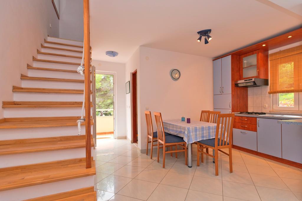 Apartments Nautic Zavala Εξωτερικό φωτογραφία