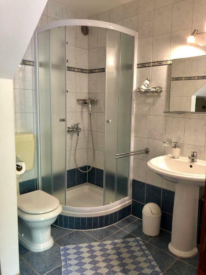 Apartments Nautic Zavala Εξωτερικό φωτογραφία