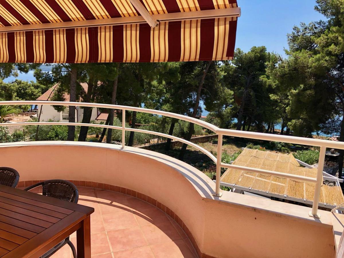 Apartments Nautic Zavala Εξωτερικό φωτογραφία