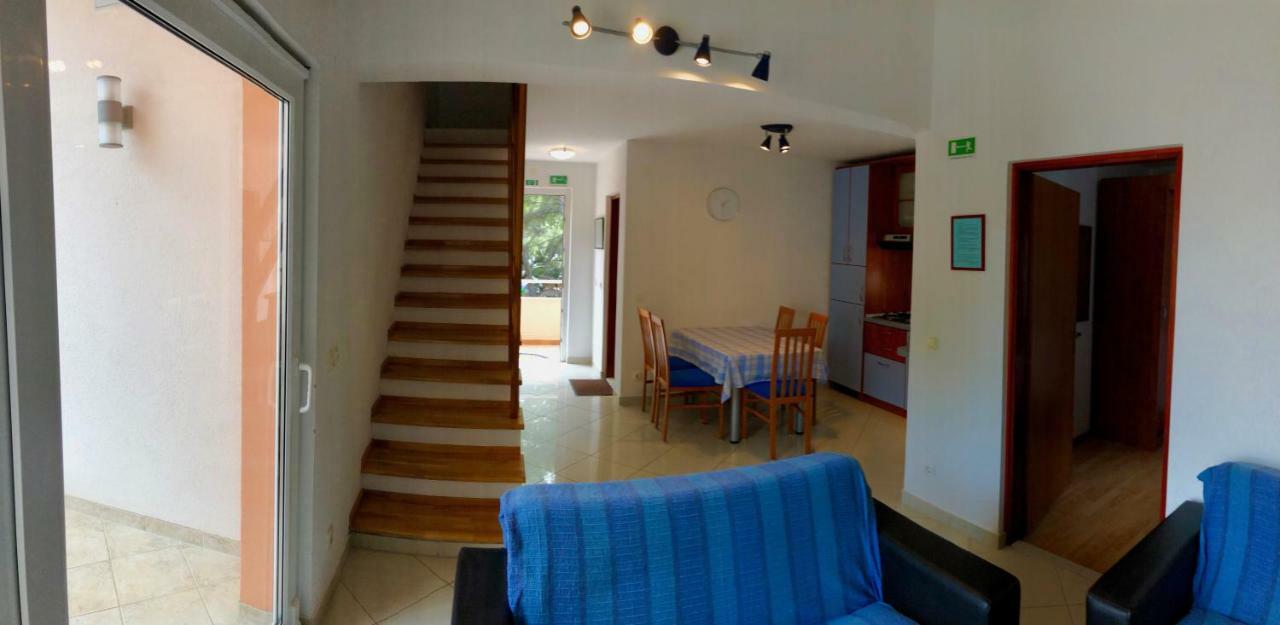 Apartments Nautic Zavala Εξωτερικό φωτογραφία