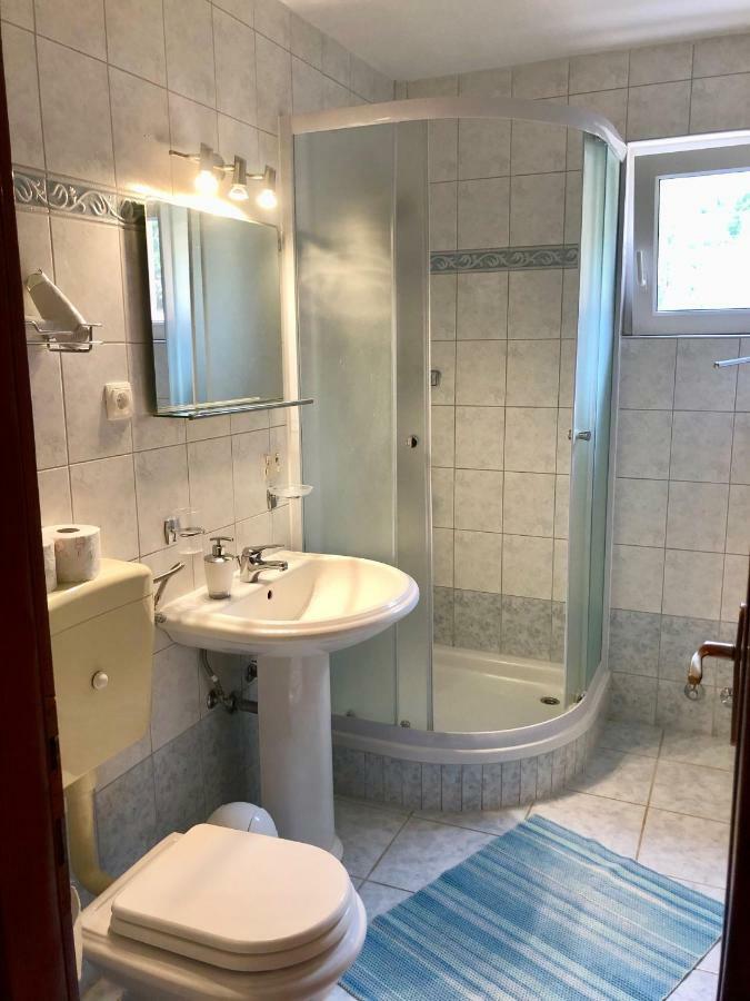 Apartments Nautic Zavala Εξωτερικό φωτογραφία